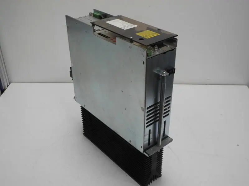 Produktfoto 1 von INDRAMAT DDS02.2-A100-BE12-01-FW DDS02.2-A100-B+ DDS02.1 Top Zustand refurbished