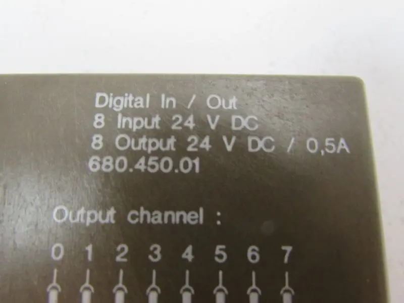 Produktfoto 1 von KUHNKE 680.450.01 Digital IN/OUT 24V 0,5A NEUWERTIG