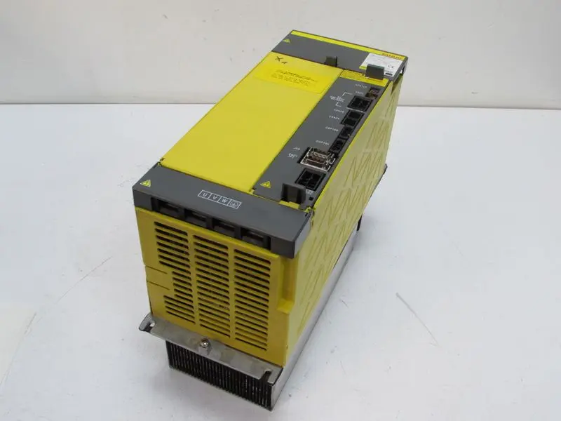 Produktfoto 1 von Fanuc Servo Amplifier A06B-6114-H109  Version B 26kw 115A Top Zustand