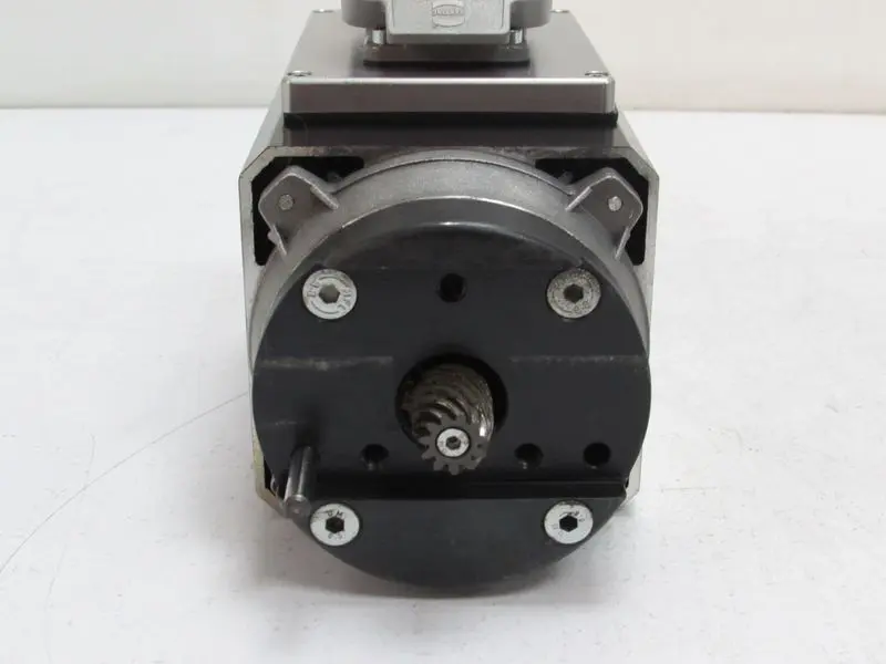 Produktfoto 1 von Lutz Precision Motor E2A-SE7H 1,0kW 400V 0.57.00.35BB M63P2 Top Zustand