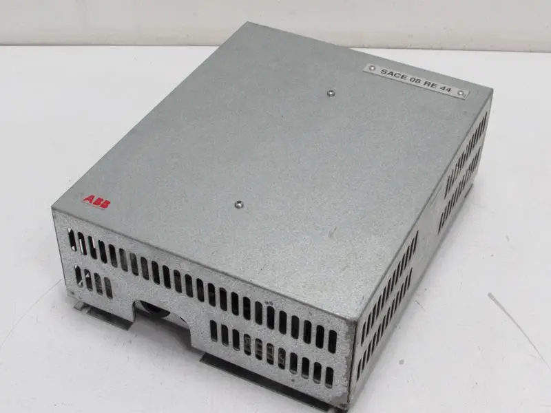 Produktfoto 1 von ABB SACE 08 RE 44 1402 104 Bremswiderstand Top Zustand