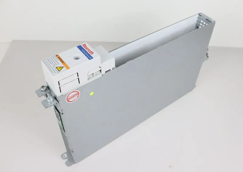 Produktfoto 1 von Rexroth IndraDrive M HMD01.1N-W0012-A-07-NNNN R911306439 Tested Top Zustand