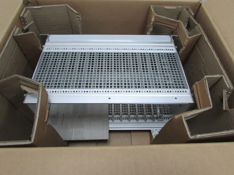 Produktfoto 1 von Moeller PS416 PS416-BGT-410 Karten Rack UNUSED & OVP