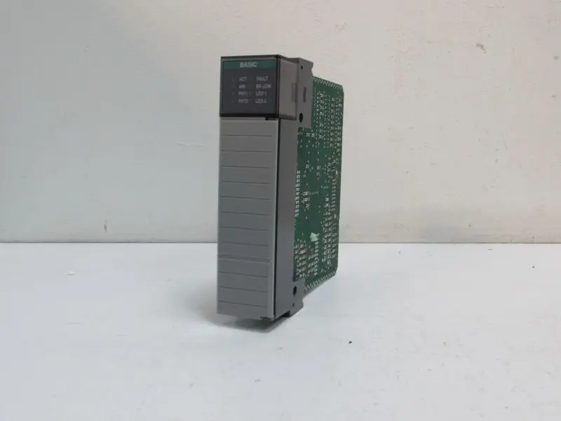 Produktfoto 1 von Allen Bradley SLC 500 1746-BAS BASIC Module SER.C FRN.6 TOP ZUSTAND