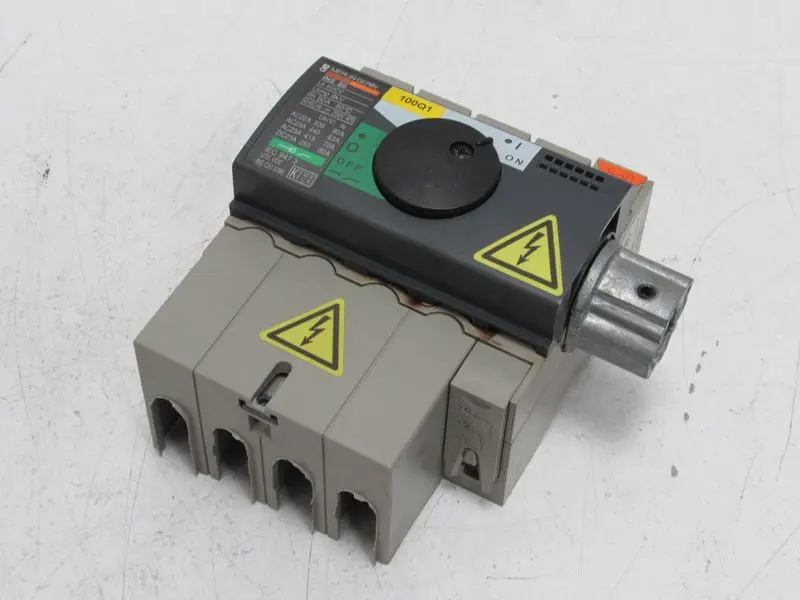 Produktfoto 1 von Merlin Gerin interpact INS 80 Gleichstromschalter Ui 690V Uimp 8kV 80A 250V 4PS
