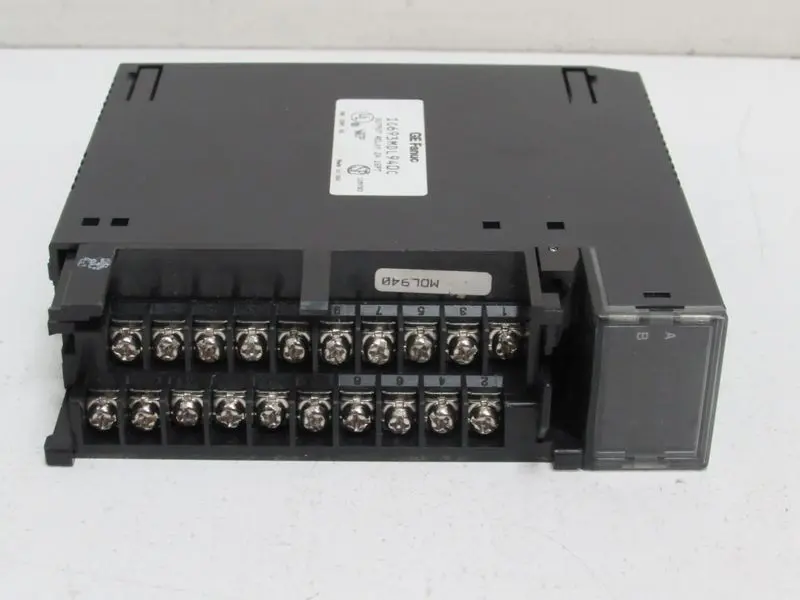 Produktfoto 1 von Fanuc GE Output Relay 2A 16PT IC693MDL940C