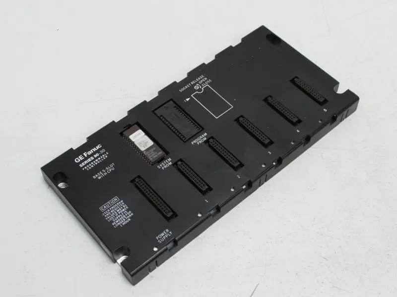 Produktfoto 1 von Fanuc GE IC693CPU311J Ser. 90-30 Base 5 Slot with CPU TOP ZUSTAND
