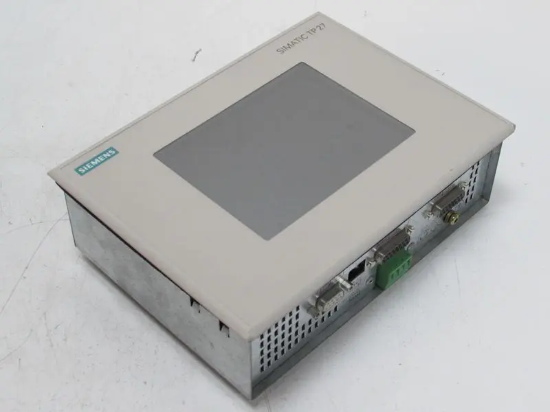 Produktfoto 1 von SIEMENS TOUCH Panel TP27 6AV3627-1QK00-0AX0 6AV3 627-1QK00-0AX0 A05 Top Zustand