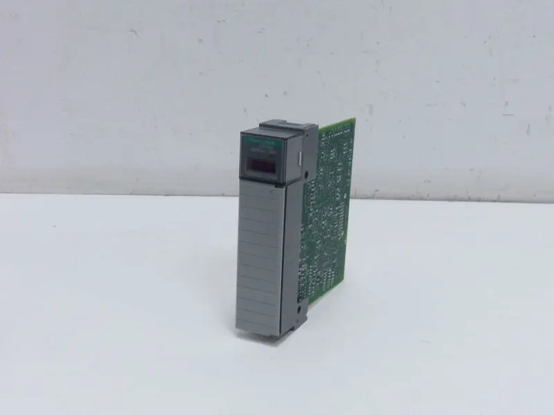 Produktfoto 1 von Allen Bradley SLC 500 1747-SDN Devicenet Scanner Top Zustand