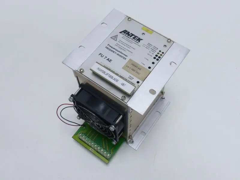 Produktfoto 1 von Antek FU 7 AE Frequenzumformer 400V AC 7A + A326-01 Top Zustand