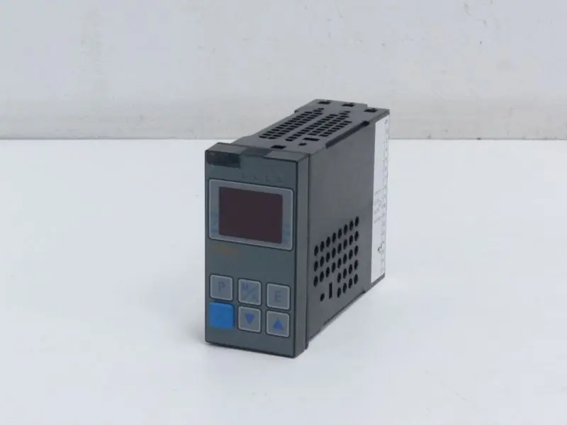 Produktfoto 1 von Gräff GTR 200 GR50-102-80000-086 Multifunktionsregler/ Prozessregler TOP ZUSTAND