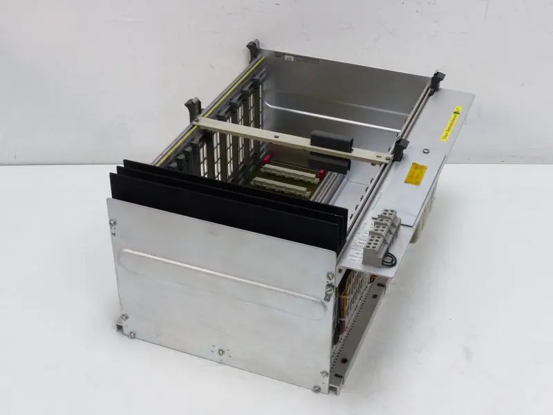 Produktfoto 1 von AEG DTA 101 7328-042.233850 central Rack w Bitbus IO TOP ZUSTAND