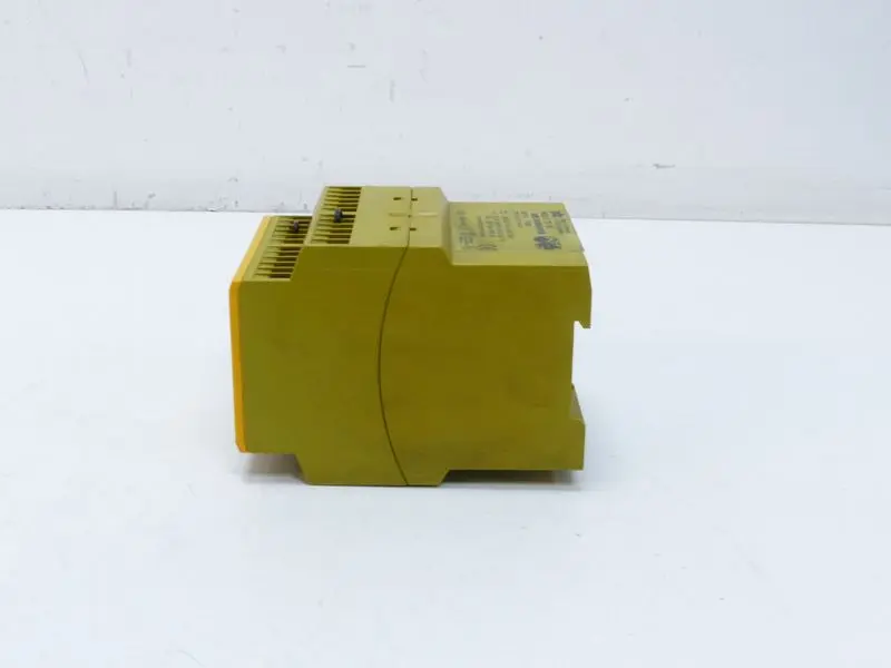 Produktfoto 1 von PILZ PNOZ 11 7S/1Ö ID.No.: 774086