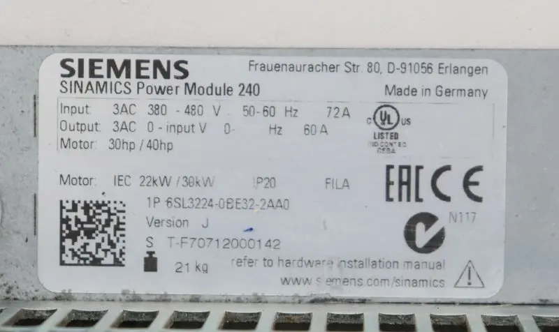 Produktfoto 1 von Siemens Sinamics Power Modul 240 6SL3224-0BE32-2AA0 22/30kW TOP ZUSTAND  TESTED