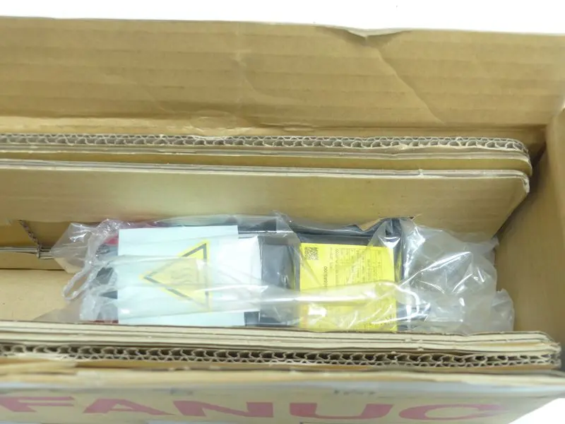 Produktfoto 1 von FANUC AC Servo Motor A06B-0202-B605#S000 A06B-0202-B605 5000min UNUSED OVP