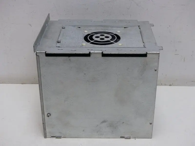 Produktfoto 1 von ABB Efore DSQC 334 3HAB5845-1 3HAB5845-1/2  Netzteil SR92A060 Top Zustand