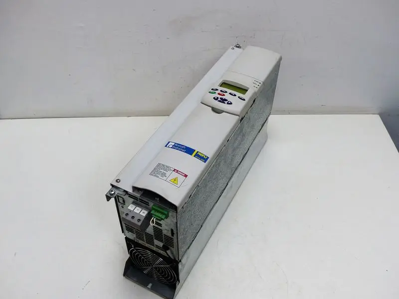 Produktfoto 1 von Rexroth Indramat  RD51.1-4N-011-L-NN-FW CFG-RD500-NN-T1 TESTED Top Zustand