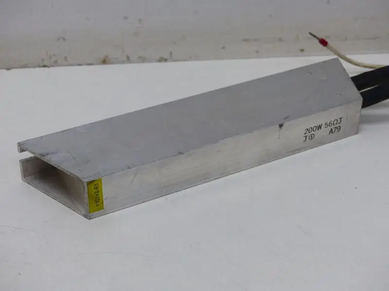 Produktfoto 1 von Break Resistor Bremswiderstand 200W 56ohm 56ΩJ A79 guter Zustand