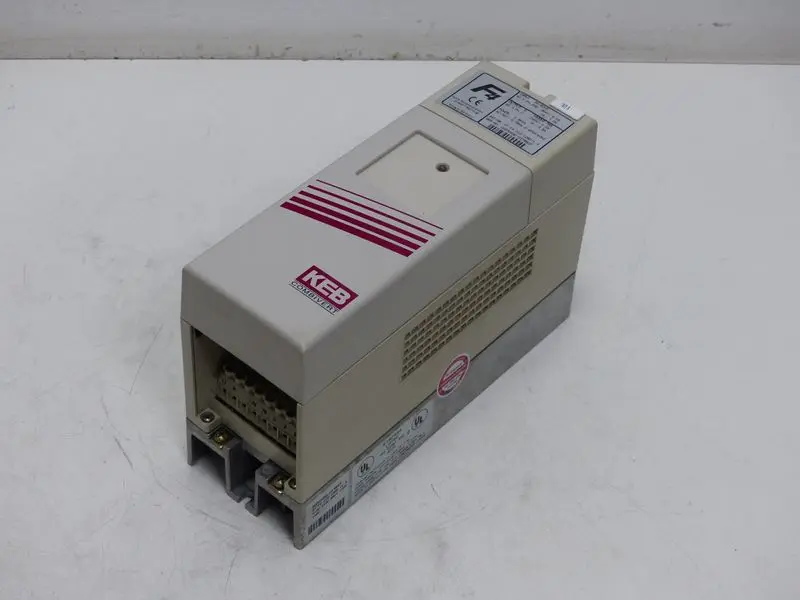 Produktfoto 1 von KEB F4 07.F4.C1D-1280/1.4 07.F4.C1D-1280 230V 0,75kw TESTED Top Zustand