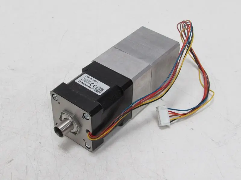 Produktfoto 1 von Nanotec LK4218L1806-5 FA623726 TOP ZUSTAND