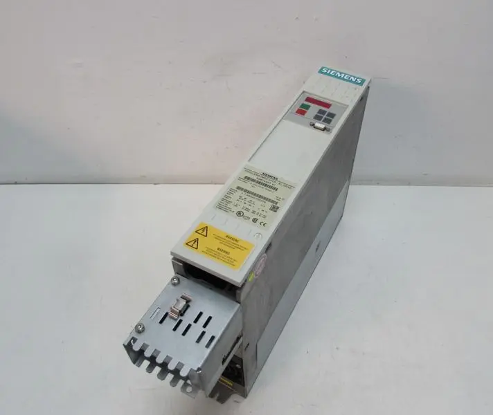 Produktfoto 1 von Siemens Simovert VC 6SE7016-1EA61-Z + CUVC 6SE7090-0XX84-0AB0 Erz.-St.D TESTED