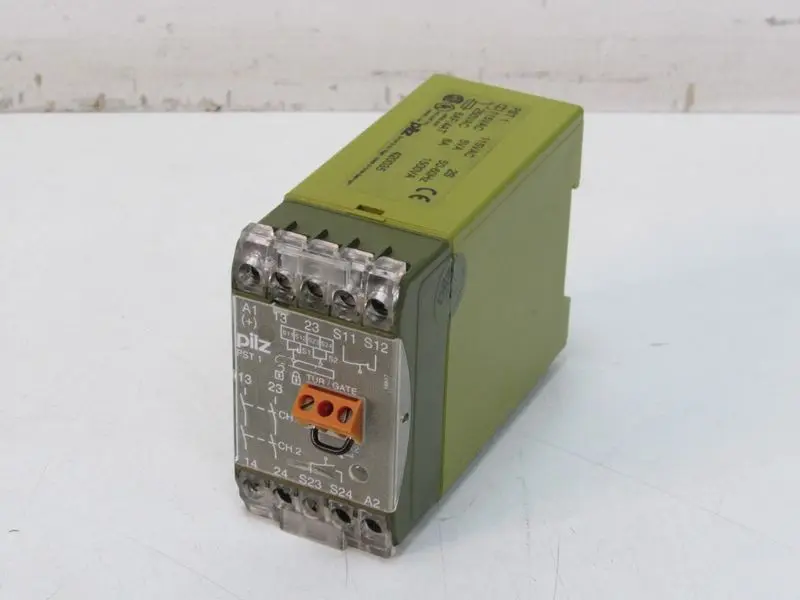 Produktfoto 1 von Pilz PST 1 115VAC 250VAC 6AF/4AT 1500VA Ident.Nr. 420035 TOP ZUSTAND