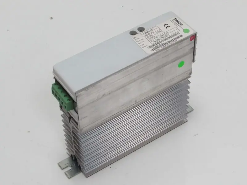 Produktfoto 1 von Lenze EMB8251-E Bremsmodul ID.No 00387113 DC 375V 5,4A PAV: 70W PPK: 2kW TOP