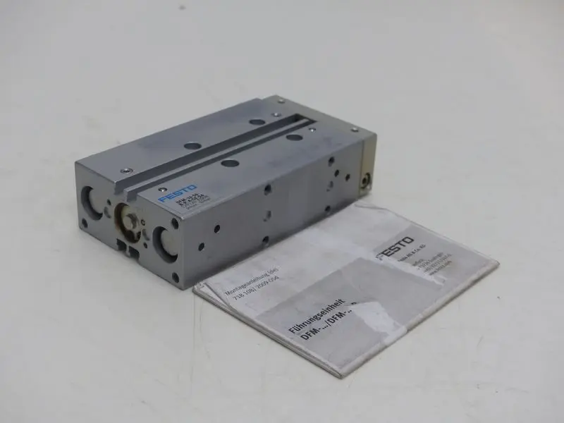 Produktfoto 1 von Festo Führungszylinder DFM-16-50-B-P-A-GF-S6 NEUWERTIG