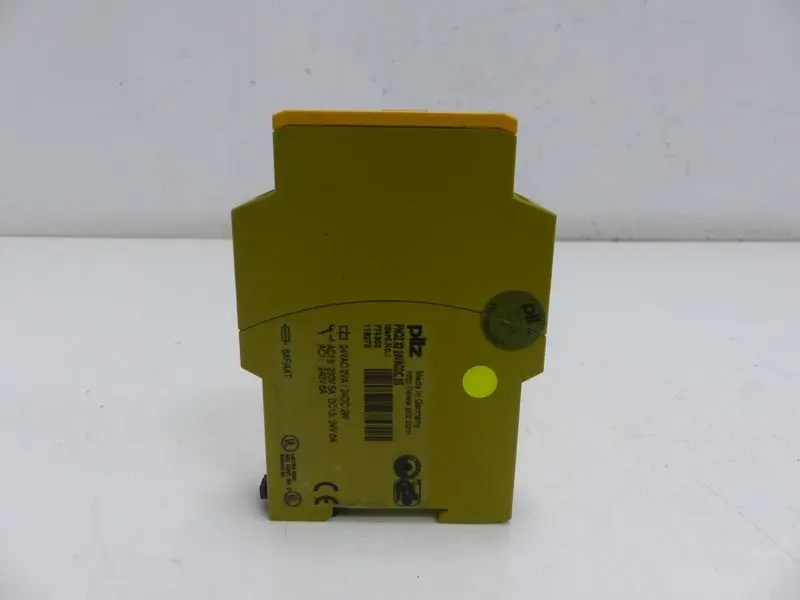 Produktfoto 1 von PILZ PNOZ VX2 24VACDC 2S PNOZVX224VACDC2S Id.No: 774303 TOP ZUSTAND