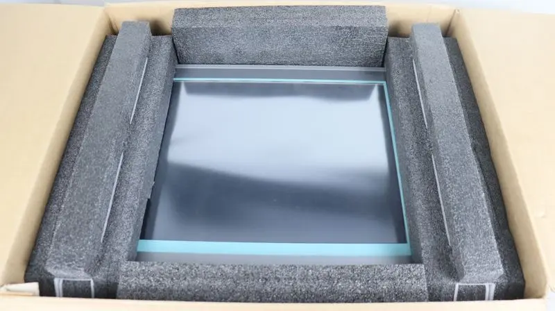 Produktfoto 1 von Siemens Simatic HMI IPC477C 6AV7884-5AA20-6GA0 6AV7 TOP ZUSTAND TESTED OVP