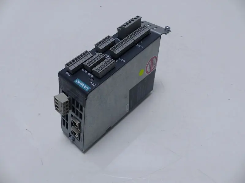Produktfoto 1 von Siemens Sinamics Terminal TM31 6SL3055-0AA00-3AA0 VER.E TESTED TOP ZUSTAND