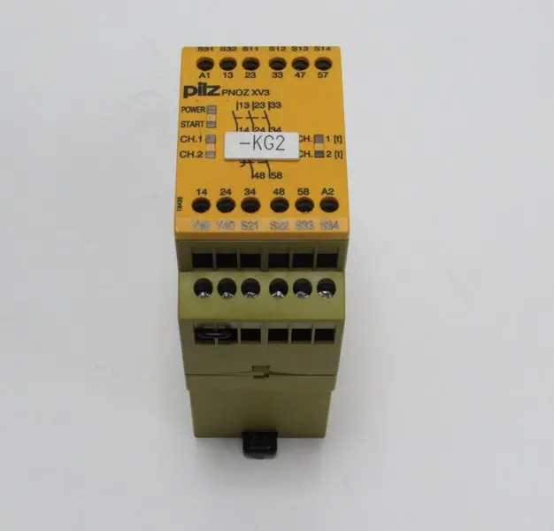 Produktfoto 1 von Pilz PNOZ XV3 0.5/24VDC 3n/o 2n/o t fix 774544 TESTED