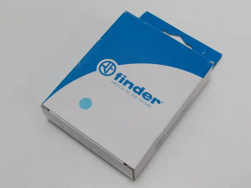 Produktfoto 1 von Finder Industrie Zeitrelais 83.41.0.240.0000 16A 250V UNUSED & OVP