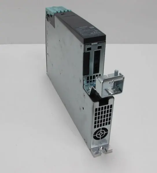 Produktfoto 1 von Siemens Single Motor-Modul 6SL3120-1TE15-0AD0 VER. B TESTED & NEUWERTIG