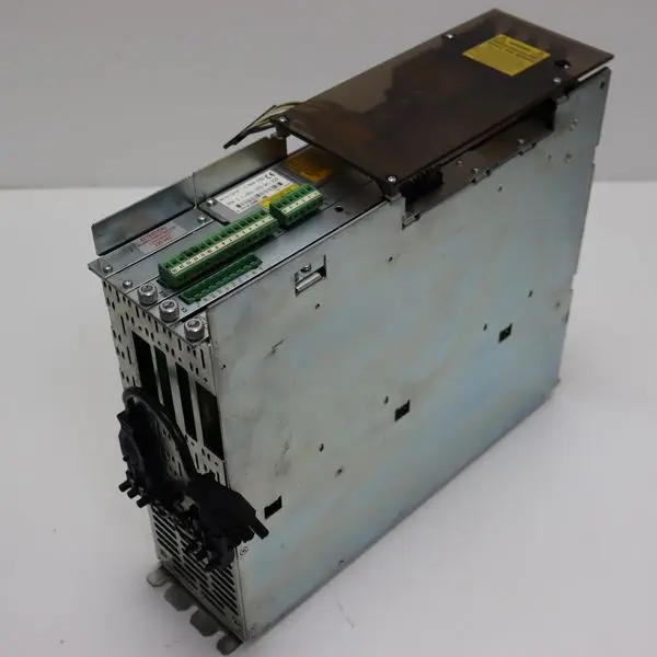 Produktfoto 1 von Indramat Variable Frequency Drive TFM 3.1-050-300-W1-220 TOP ZUSTAND