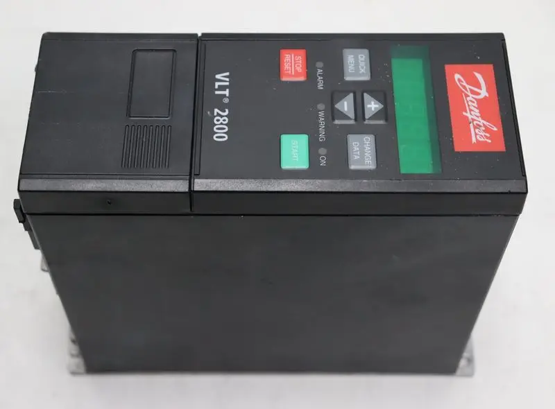 Produktfoto 1 von Danfoss VTL2815 VTL2815PT4B20STR1DBF00A00 P/N:195N1039 TESTED TOP ZUSTAND