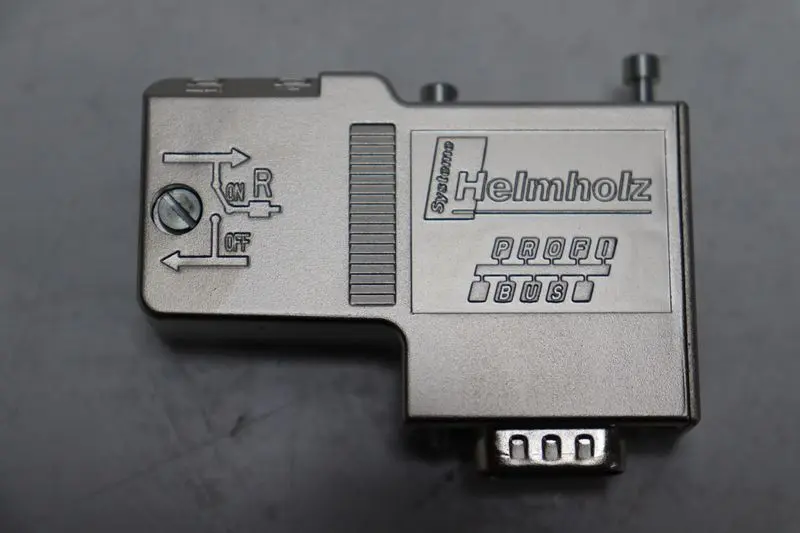 Produktfoto 1 von Helmholz Profibusstecker 700-972-0BA11 Busanschlussstecker UNUSED & OVP