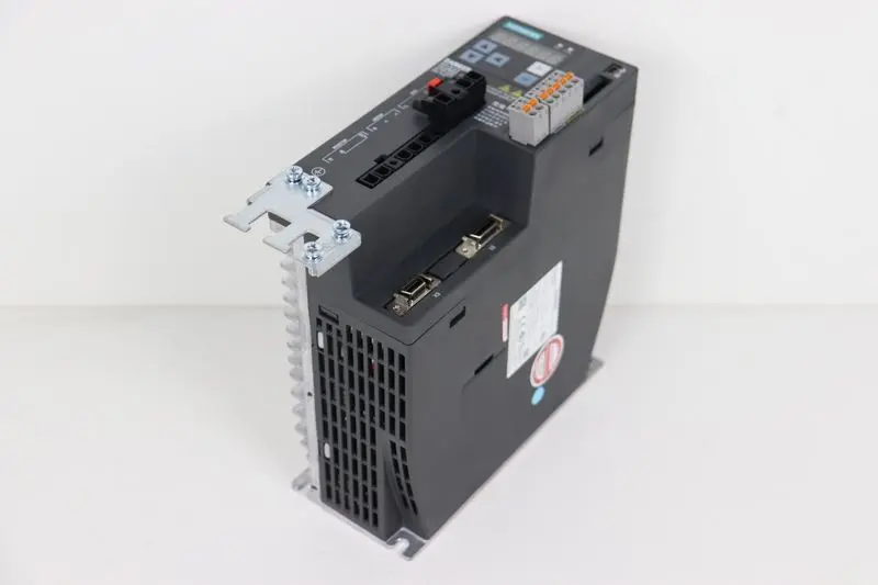 Produktfoto 1 von Siemens Sinamics V90 6SL3210-5FE11-0UF0 TESTED NEUWERTIG