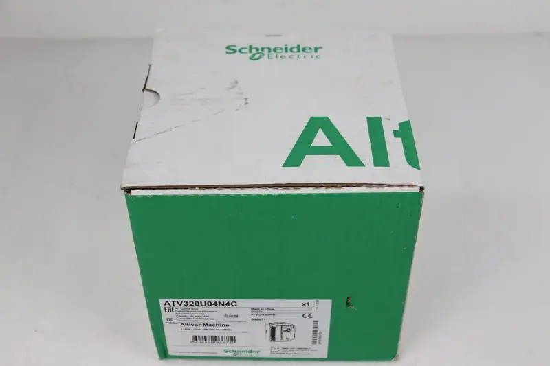 Produktfoto 1 von Schneider Electric Altivar 320 ATV320U04N4C 0,37kW 400V UNUSED OVP