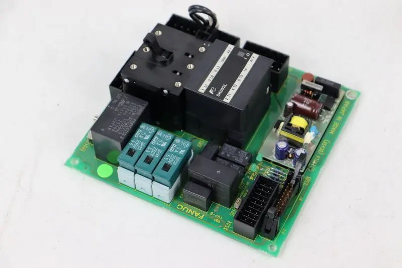 Produktfoto 1 von Fanuc A20B-1008-0640 /08C Circuit Protector CP33PM/10P SK092L TOP