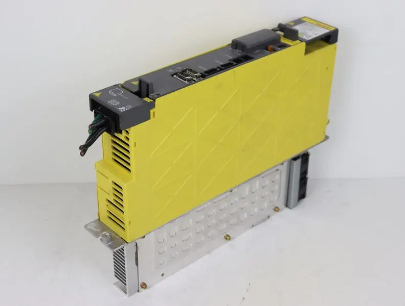 Produktfoto 1 von Fanuc Servo Amplifier A06B-6114-H106 11kW TOP ZUSTAND