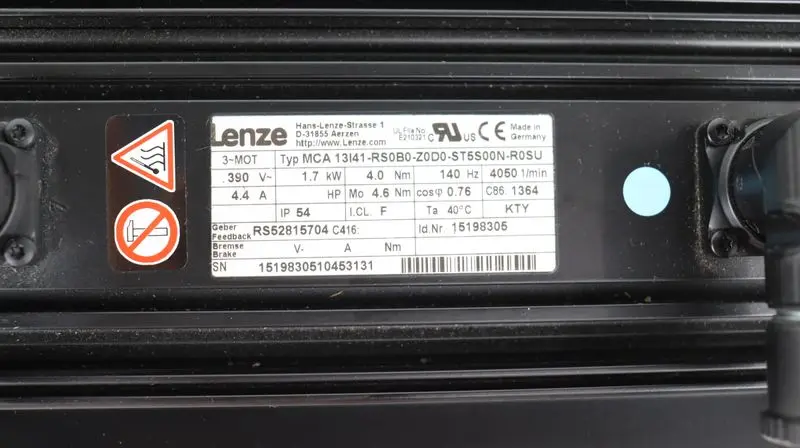 Produktfoto 1 von Lenze MCA 13I41-RS0B0-Z0D0-ST5S00N-R0SU + GST05-2A VCK 13IC41 Servomotor UNUSED