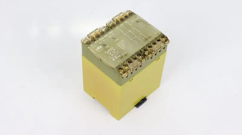Produktfoto 1 von PILZ PST 3 3S ID NO.: 420280 24VDC 2W
