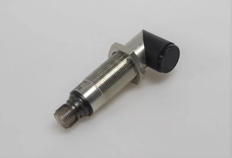 Produktfoto 1 von SICK VTE18-3P4440 6013293 DC 10-30V TOP ZUSTAND