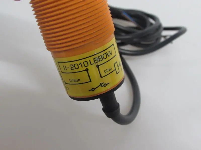 Produktfoto 1 von IFM Efector II-2010LBBOW s:10mmb U: 20-250V Ie: 500mA TOP ZUSTAND