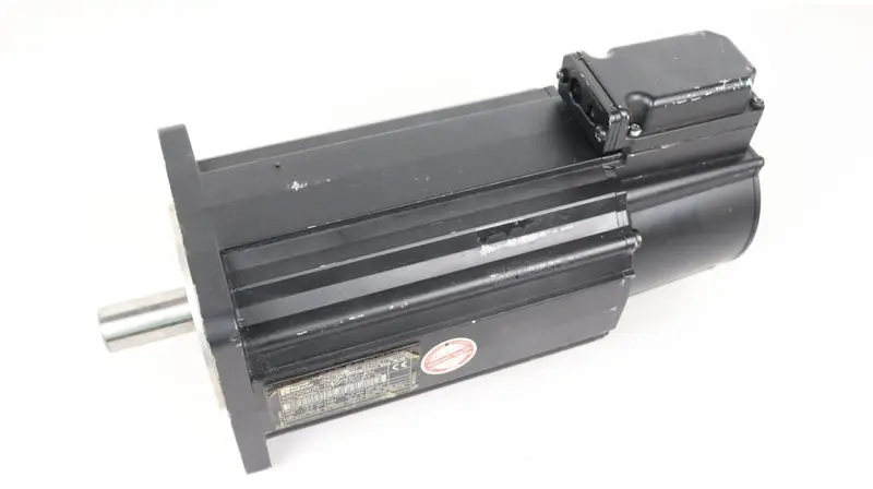 Produktfoto 1 von Rexroth Indramat MKD090B-047-KG0-KN nmax. 5000 Servomotor TESTED & TOP ZUSTAND