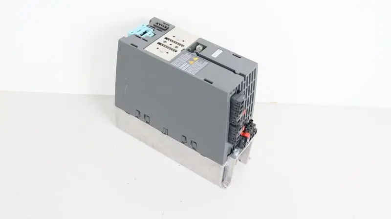 Produktfoto 1 von Siemens SINAMICS Module PM240-2 6SL3210-1PE13-2AL1 TESTED TOP ZUSTAND