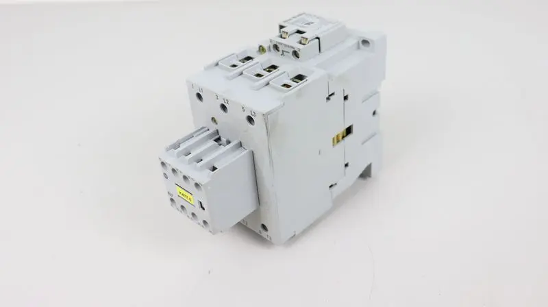 Produktfoto 1 von Allen Bradley 100-C72*00 Uimp. 8kV AC-1 690V 100A + 100-F 690V 10A TOP ZUSTAND
