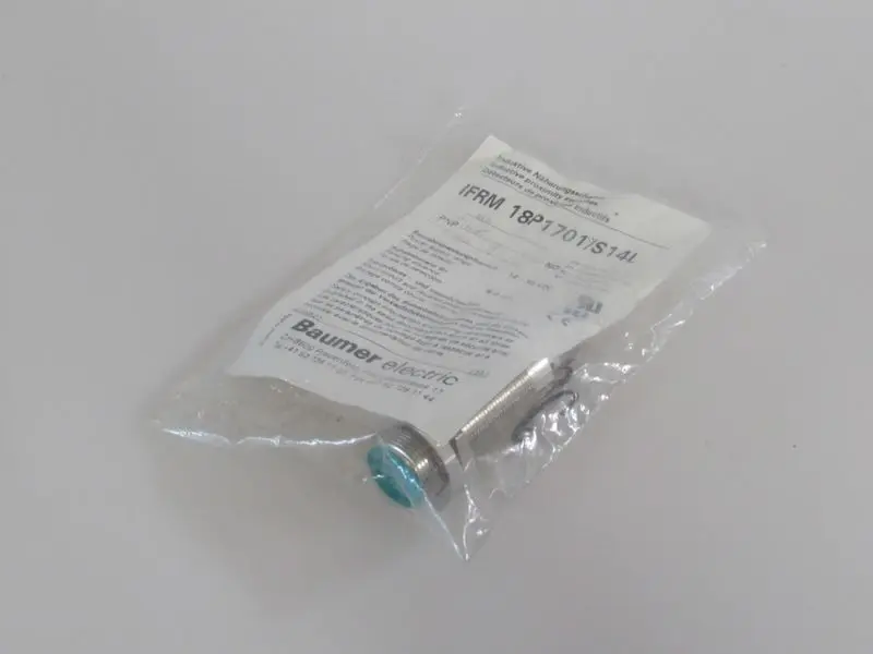 Produktfoto 1 von Baumer IFRM 18P1701/S14L Näherungssensor UNUSED OVP