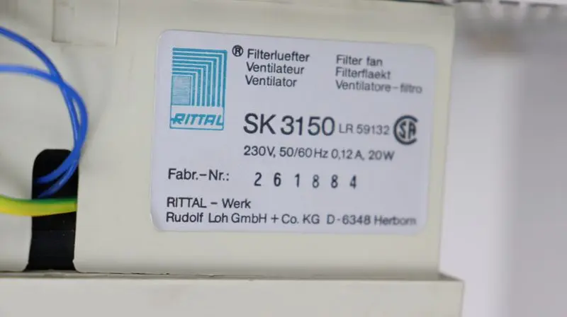 Produktfoto 1 von Infranor Rack + 2X 4Qu-Regler SMVE 2420 + 1X NETZTEIL SMNB 2590 TOP ZUSTAND